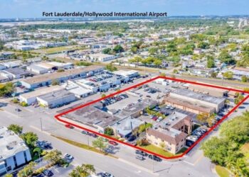 City Block of Buildings Sells in Fort Lauderdale